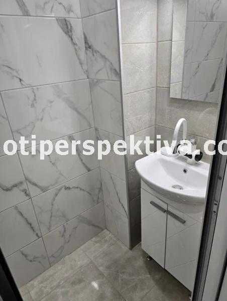 реф.18163 Офис след ремонт-х-л Ст. Петербург!