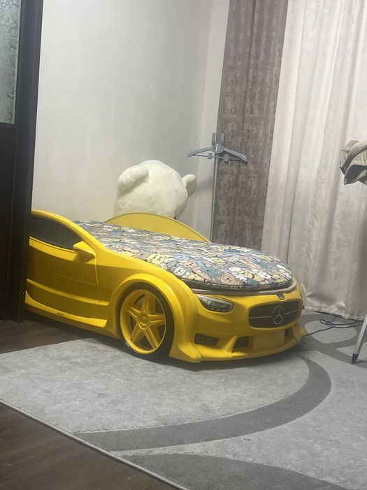 Кровать машинка Mercedes