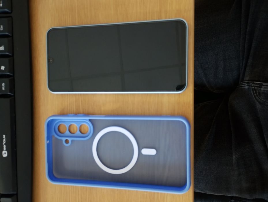 Vând Samsung A17 ca nou garanție 2 ani 256gb /8 GB ram