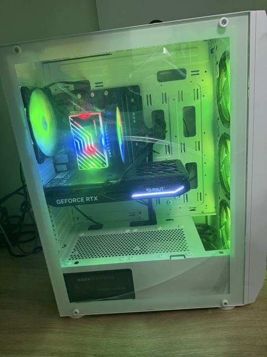 Pc gaming rtx 4070 i7-13700F FULL SETUP!