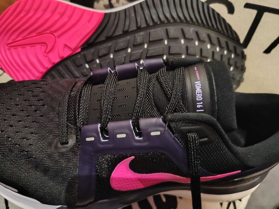 Nike  маратонки от Холандия - Роермонд аутлет