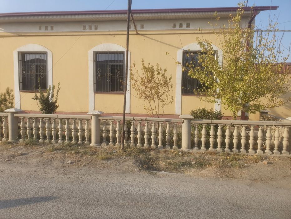 Коттедж 6 соток продайотся МФЕ  Гулшанобод