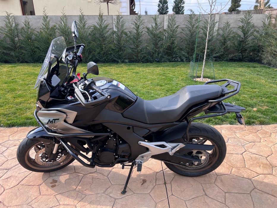 CF Moto 700MT 2024