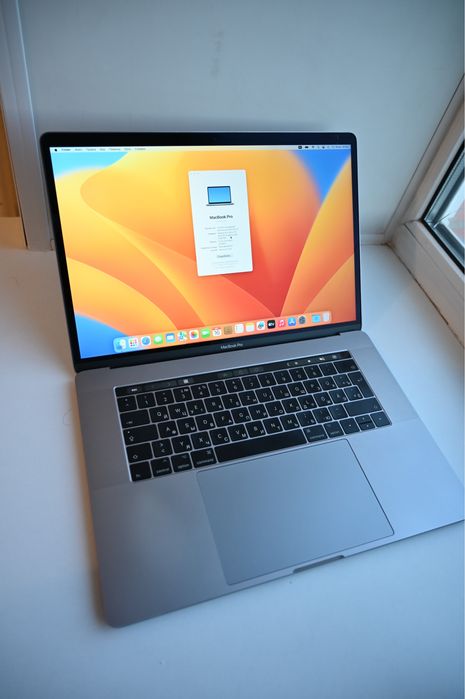 macbook pro A1707 15,5 дюймов