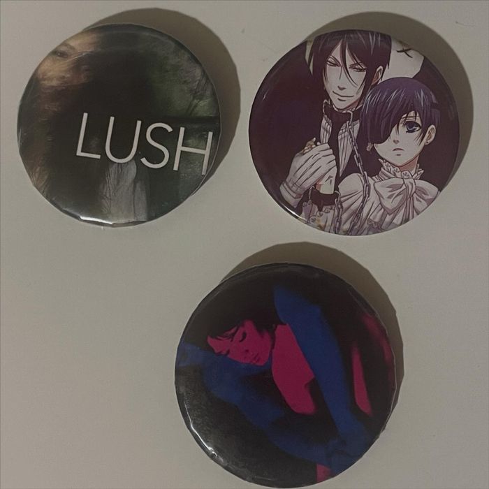 Значки на банди и аниме