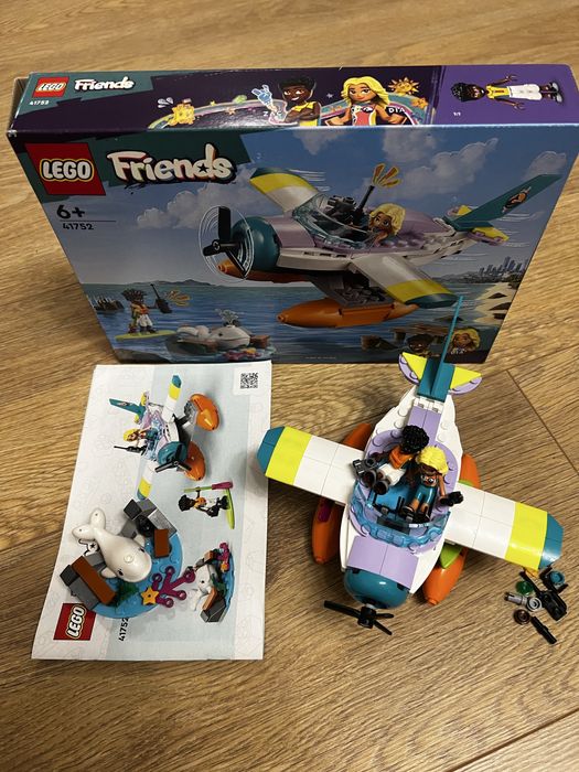LEGO Friends 41752 Avion de Salvare pe Mare