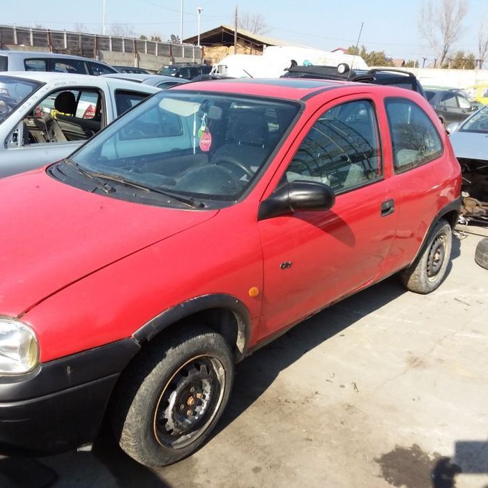 Dezmembrari  Opel CORSA B  1993  > 2000 1.0 i 12V Benzina