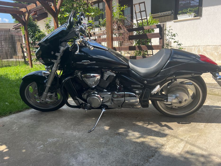 Moto Suzuki Intruder 1800 cmc