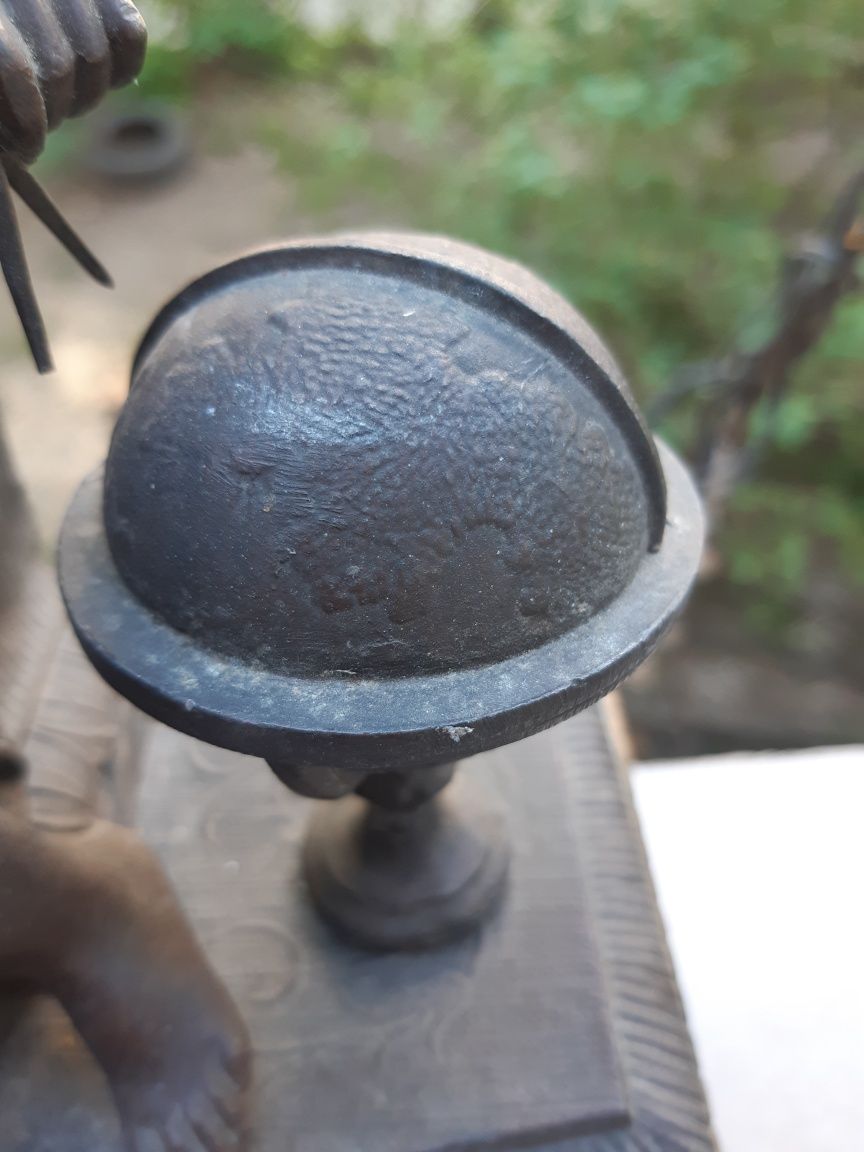 Ceas de șemineu perioada 1900 -Bronz Dore