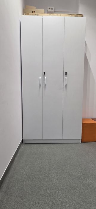 Vand vestiar / dulap / din pal alb + dulap depozitare bucătărie