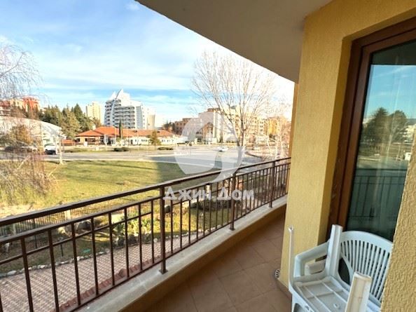 Продава се Двустаен апартамент в к.к. Слънчев бряг - 87 кв.м за 897 €/кв.м - Снимка #4