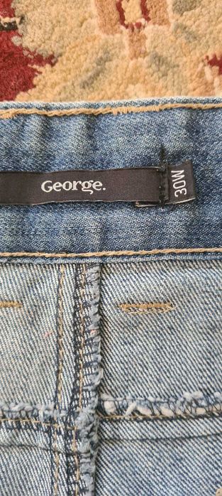 Pantaloni scurti de blugi, de barbati, George,  marime 30, s-m