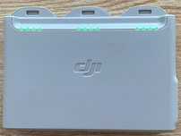 Kit DJI Fly More Combo HUB incarcare + 3 ACUMULATORI pt DRONA DJI Neo