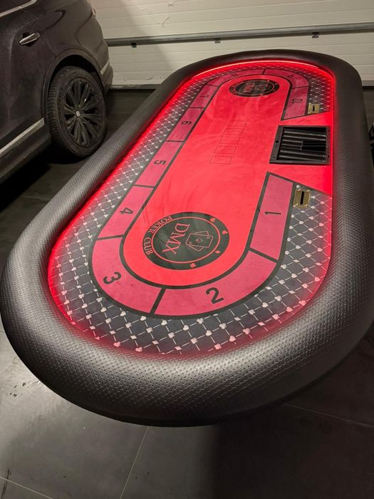 Masa Poker DMX personalizata stoc CustomTables.eu jetoane ceramice