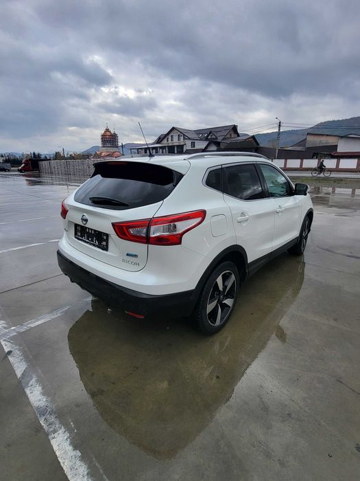 Nissan Qashqai 2015