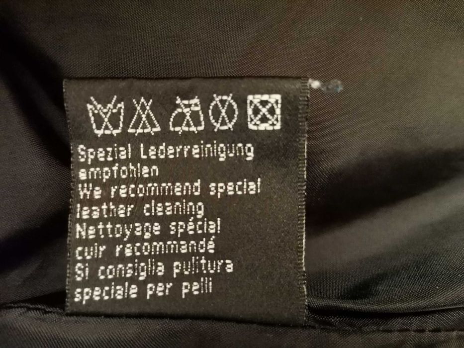 Продавам дамско късо кожено яке