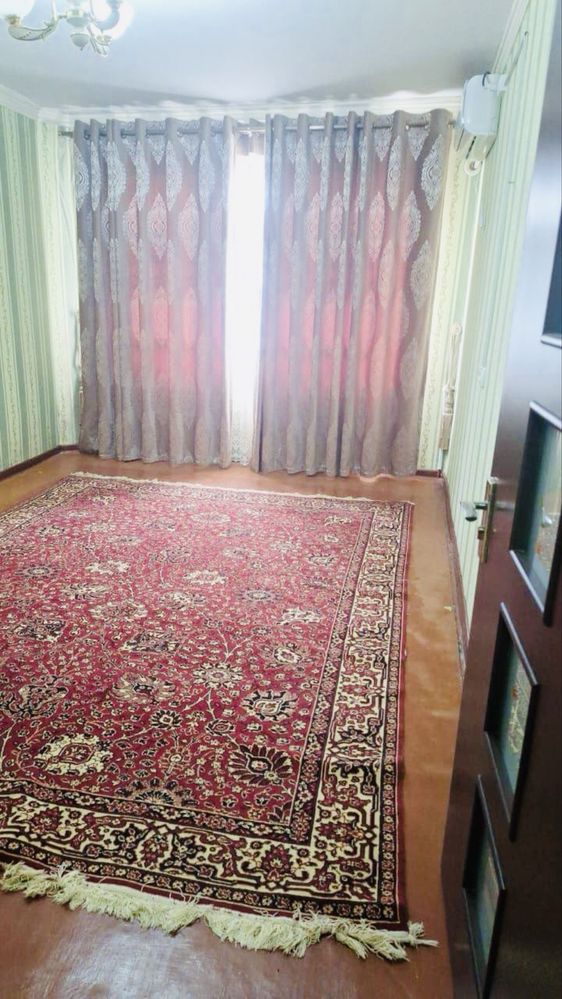 Квартира арендага берилади.Сартепо бозорчани олдига