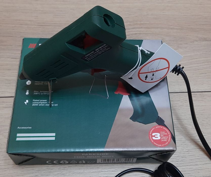 Pistol de lipit la cald Parkside, diametru 7mm,60w,200  C, 220V,Nou!