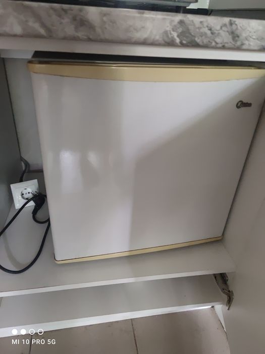 Продам холодильник