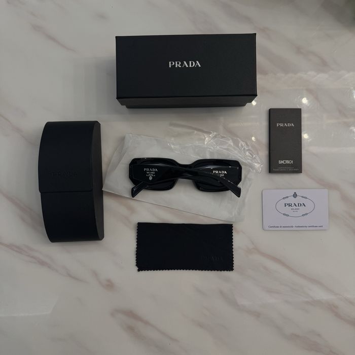 Ochelari de soare Prada Unisex