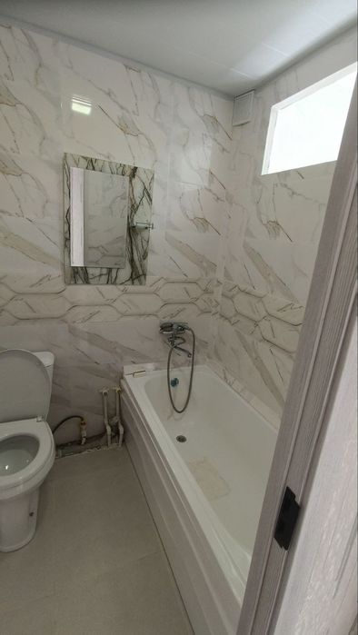 Продажа 1 хона 1 етаж 4 етажл 
Кора камиш 1/3
42 кв
Балкон 2*6