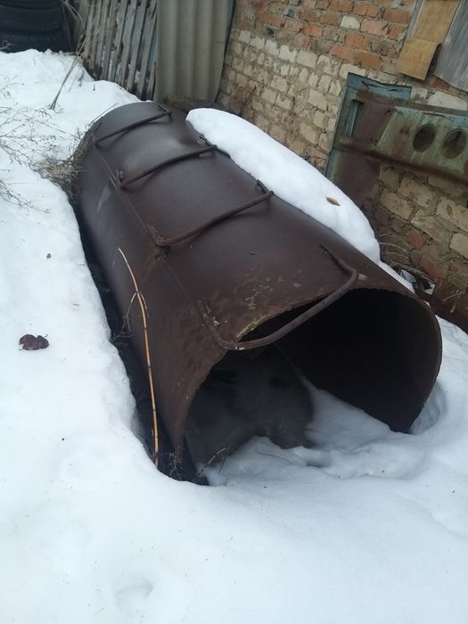 Продам труба бак метал д.10