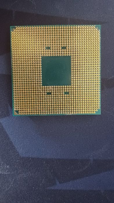 Procesor Ryzen 5 1600x + 8gb ram 2333mhz (optional)