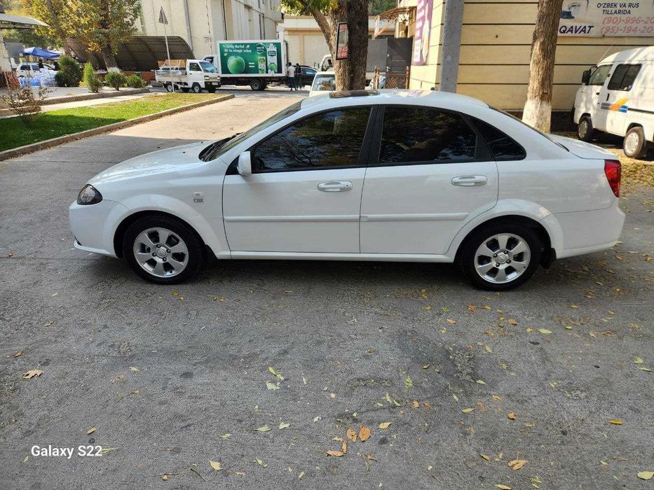 Gentra avtomat karobka