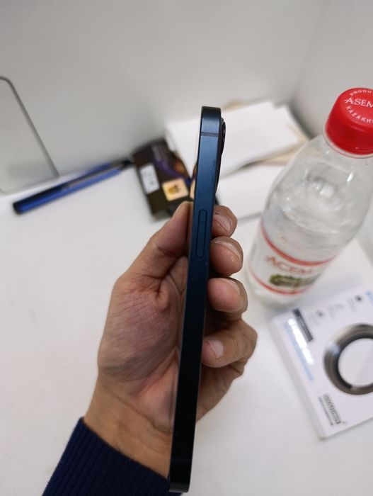 iPhone 13 128gb в хорошем состоянии