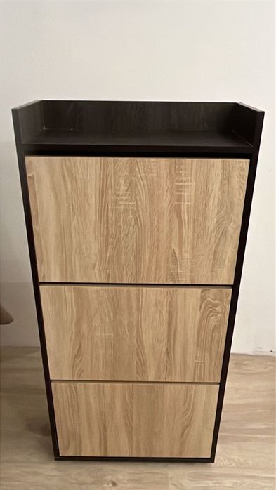 Обувница в отличном состоянии