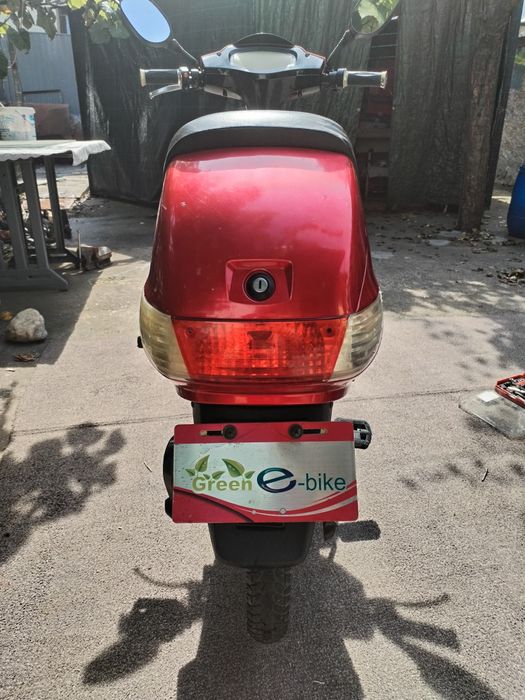 Scuter green E bicke cu pedale