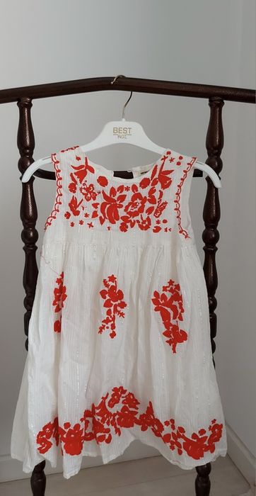 Продаются детский платья недорого