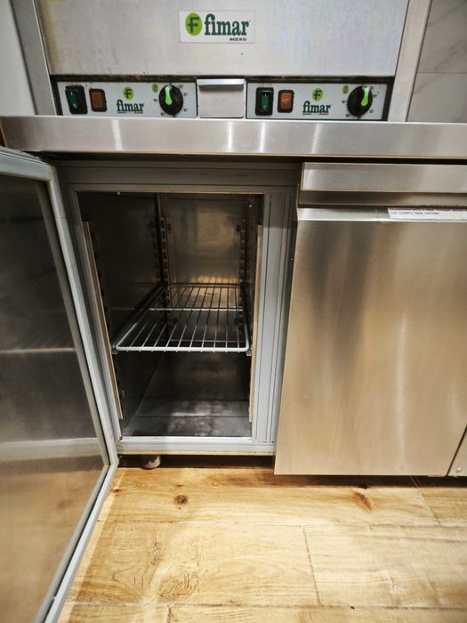 Професионални хладилници и хладилни маси на половин цена