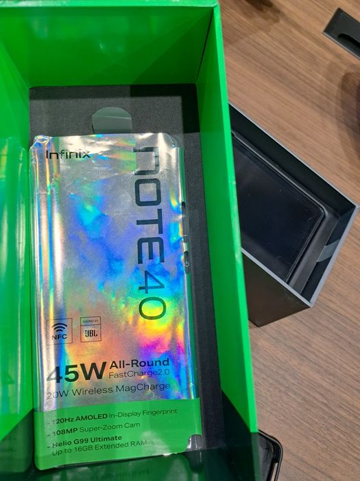 Infinix note 40. В отличном состоянии. Пользовалься мало. 16 Gb/256 Gb