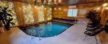 Cabana de inchiriat cu piscina interioara incalzita, ciubar, pensiune