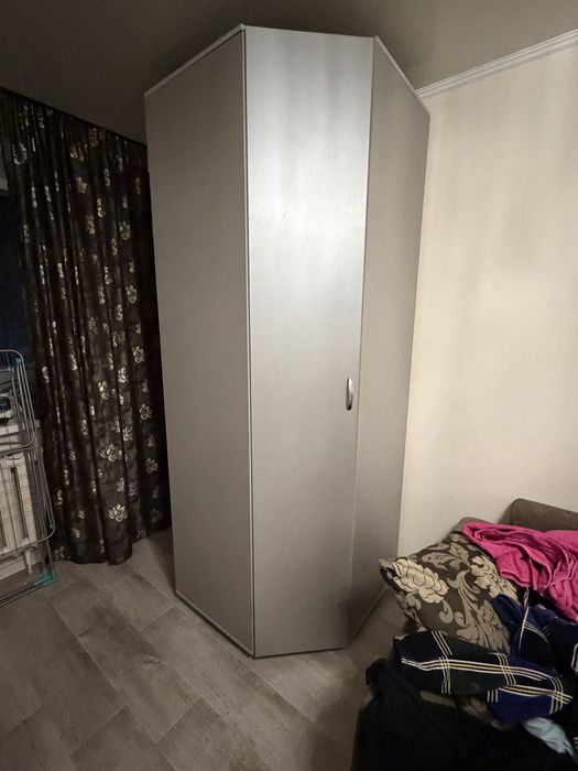 Шкаф для вещей, угловой