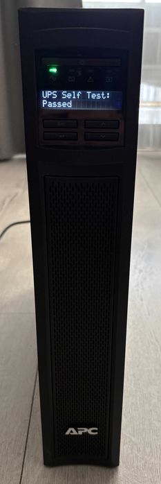APC Smart-UPS X 750VA (SMX750I)