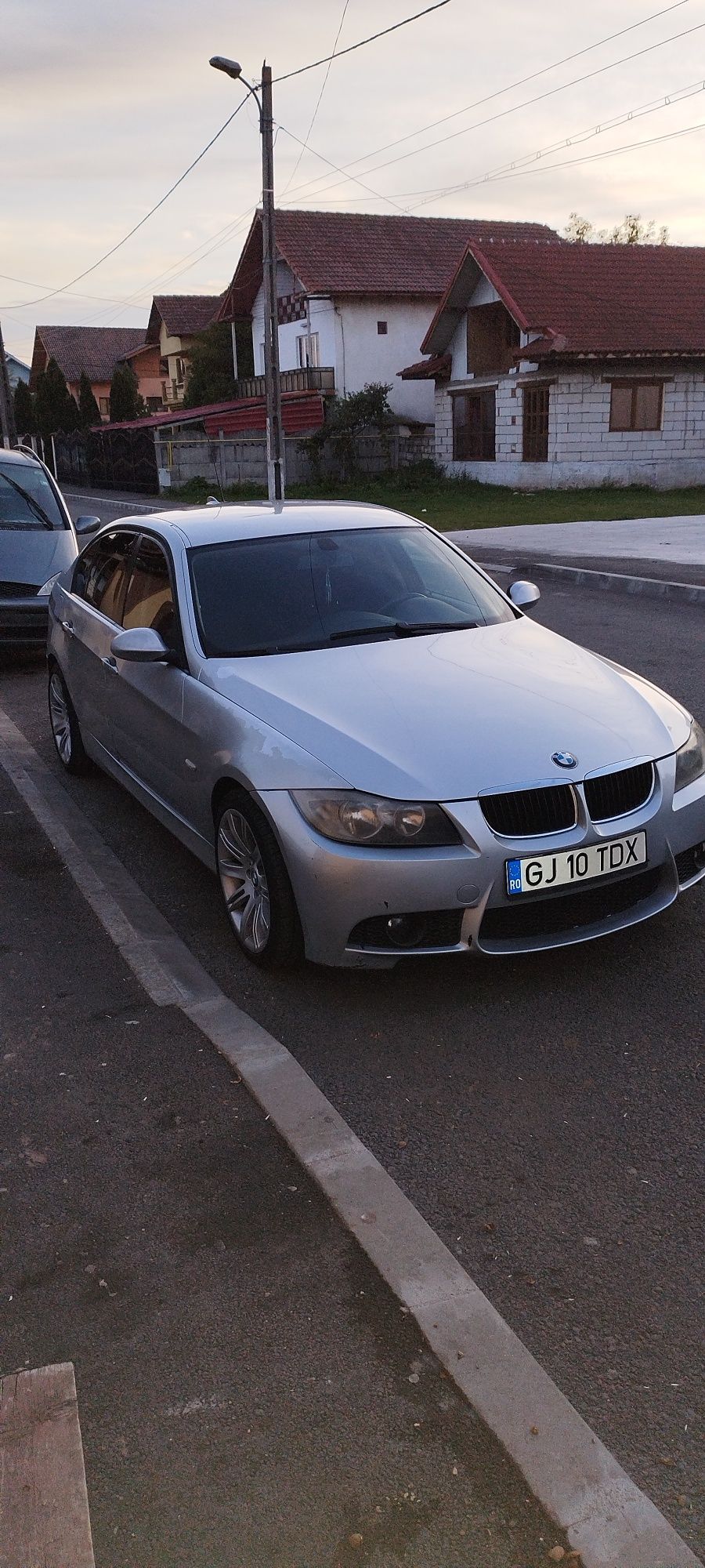 Vand sau schimb Bmw 320