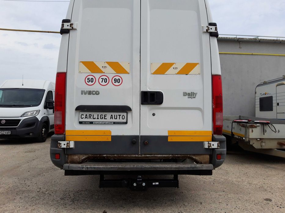 Carlig Remorcare Iveco Daily (modele 35S) 08/2014-prezent