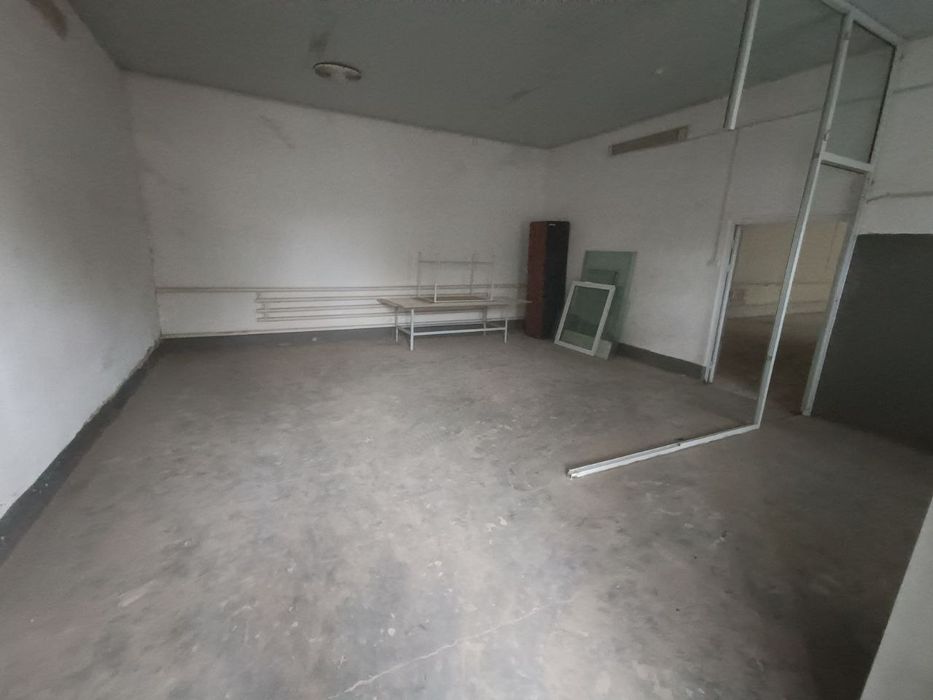 Склад в Кибрае под GDP и сухой склад