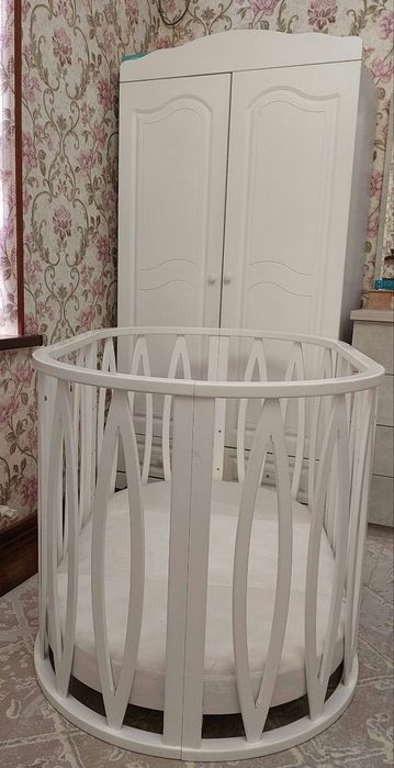 Detskiy shkaf + kravat