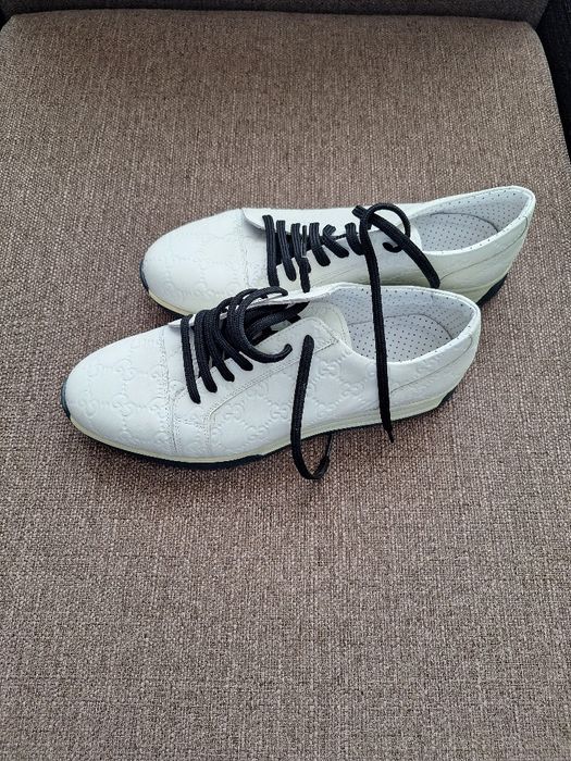 Pantofi bărbați sport,  din piele,  noi, mărimea 44.