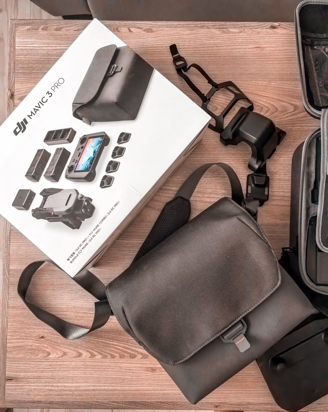 Dji Mavic 3 Pro RC Pro Combo