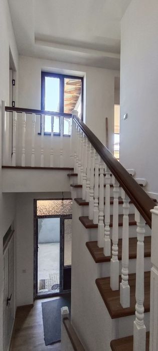 Yunusobod tumani Hasanboy shahar taraf kotej arenda beriladi