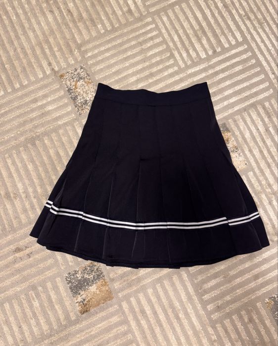 Продам юбки школьные