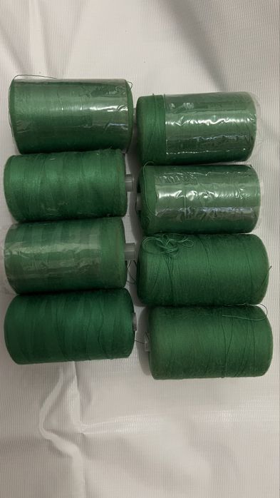 Нитки для шитья новые