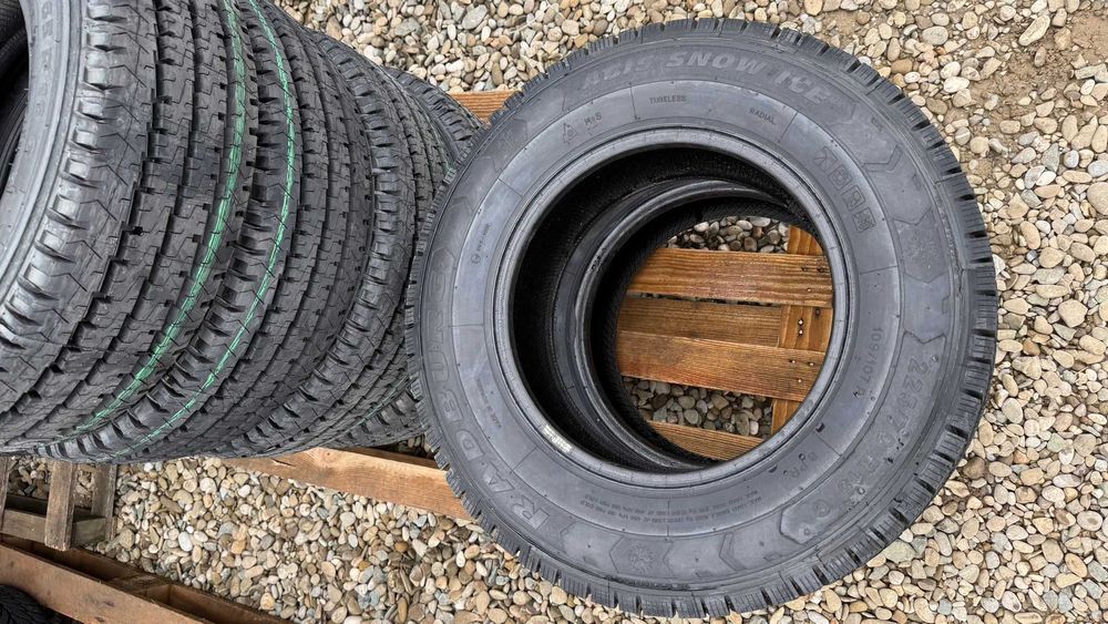 Cauciucuri 225 70 15 C Radburg AGIS SNOW ICE M+S  dot2025