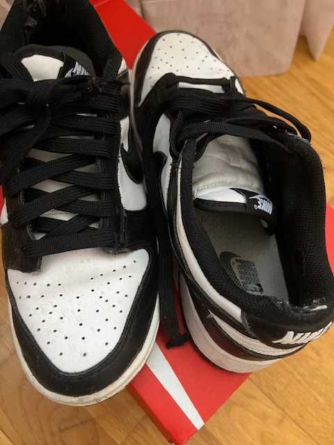 Nike dunk low panda