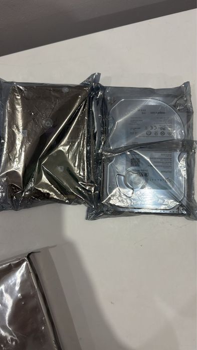 Жестки диск для компьютера