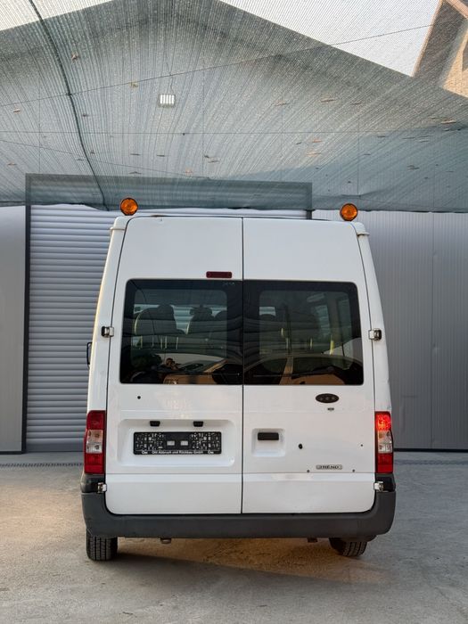 Ford Transit 2.2 TDCI 9 Locuri 2011 8+1 9 locuri